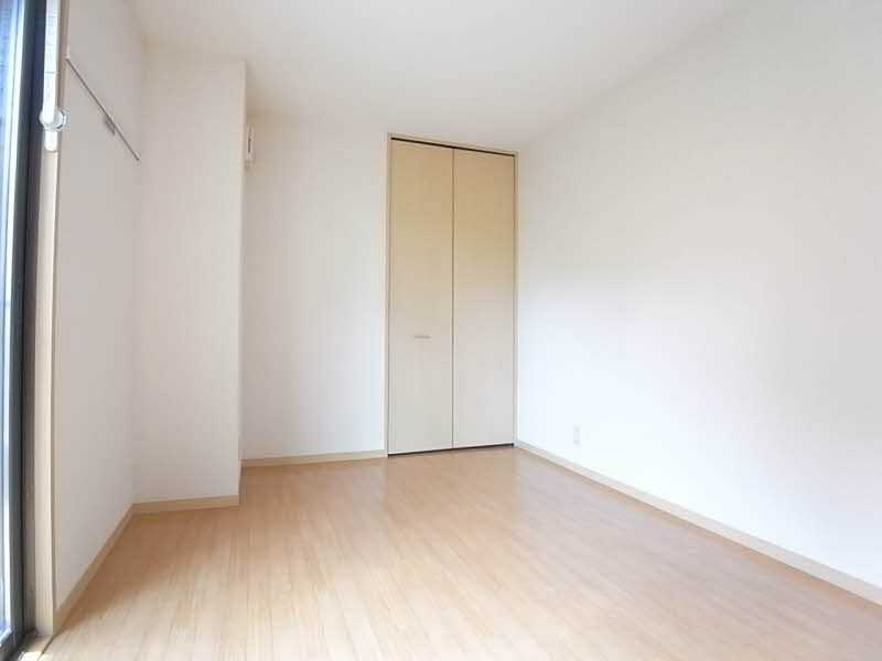 クレール三軒茶屋南 102号-3