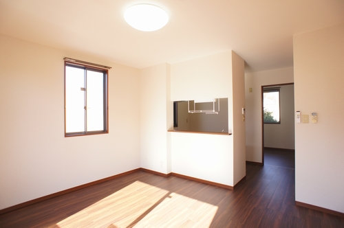 シャーメゾンＤ・Ｔ・Ｍ　Ｃ 101号-2