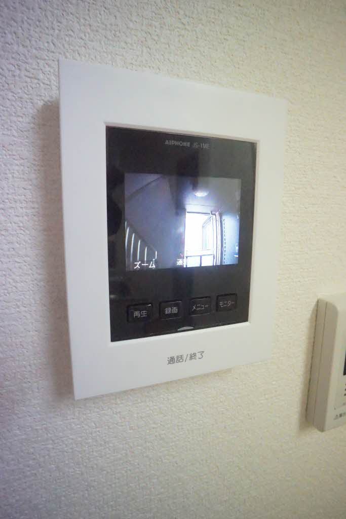 壱番館 202号-8