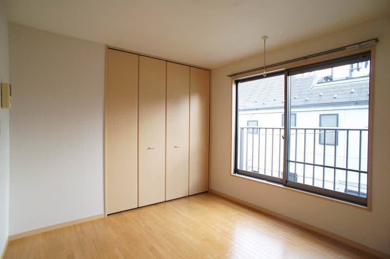 アン・ルミエール 202号-3