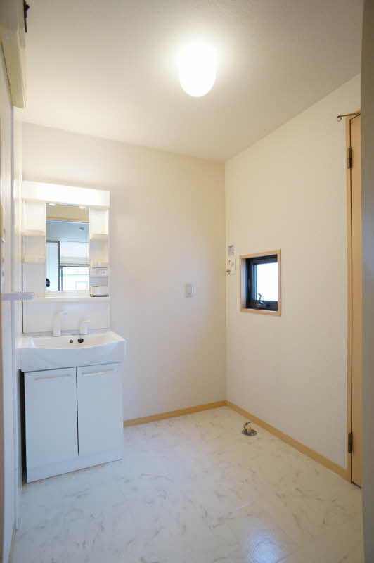 アン・ルミエール 202号-8