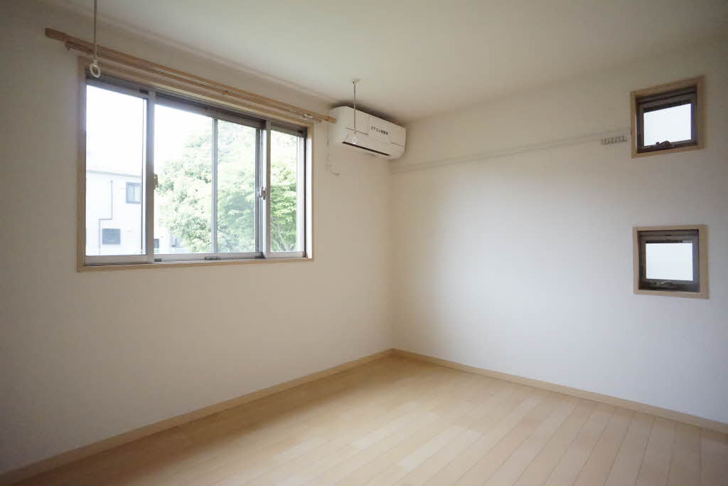 Ｏｒａｎｇｅ　Ｄｏｏｒ 103号-5