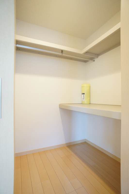 Orange Door 202号-4