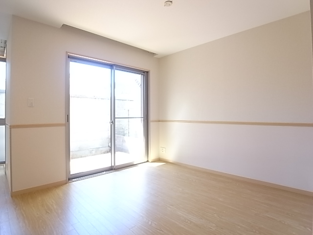 グランドソレイユ下馬 101号-2