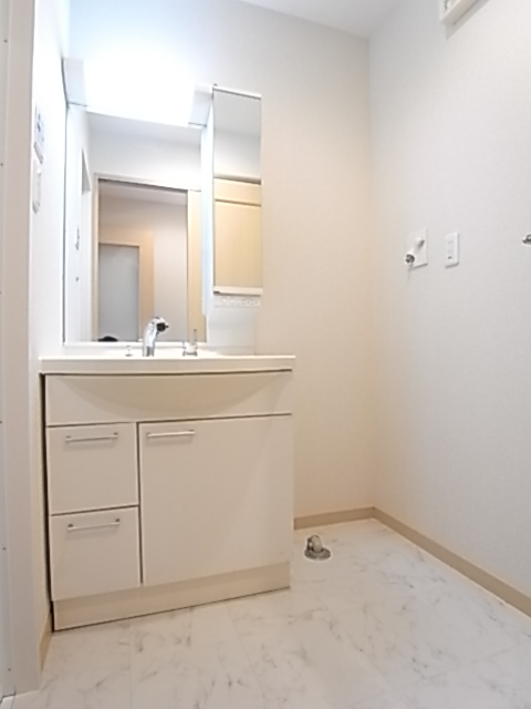 グランドソレイユ下馬 101号-7