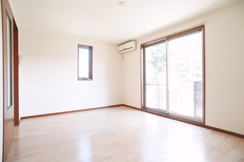 ソレーユ 101号-2