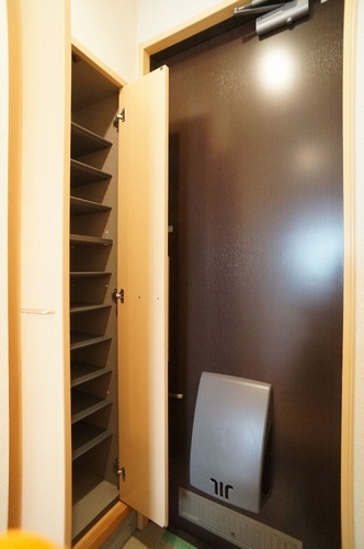 ドルフィン目黒本町 102号-11