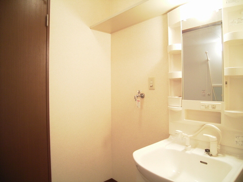 グランシード若宮Ｅ 103号-8