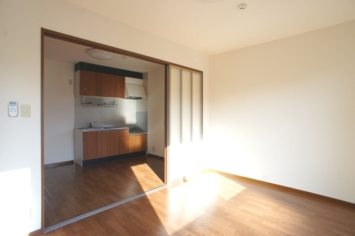 シャーメゾンおぎの・Ｂ 102号-2