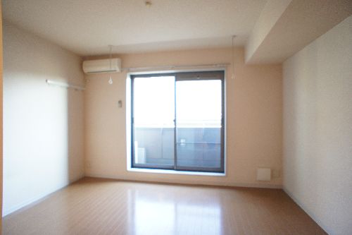 ヒルサイドスクェアⅠ 105号-4