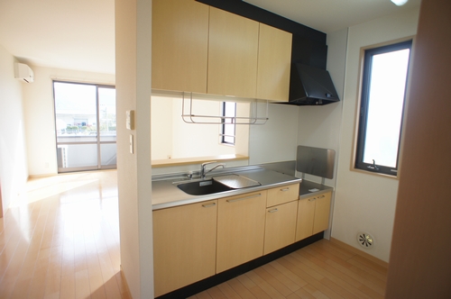 シャーメゾンまほろばⅤ 101号-4