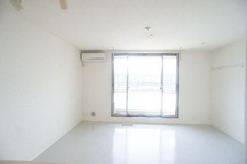 Ｗｈｉｔｅ　Ｃｕｂｅ　Ⅰ 303号-5