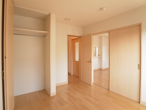 フォレステージュＢ 202号-5