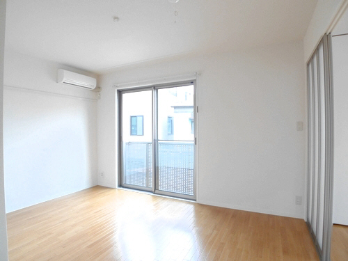 リヴァーフォレスト 201号-5