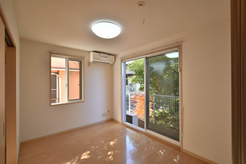 ラフィネ 102号-2