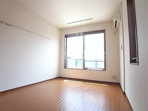 シャーメゾン上野毛 106号-7