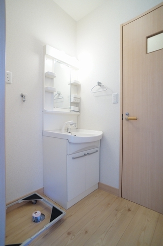 シャーメゾンウエスト 202号-4