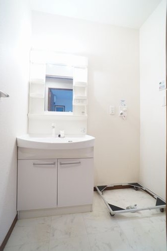 カーサティダー B 101号-9