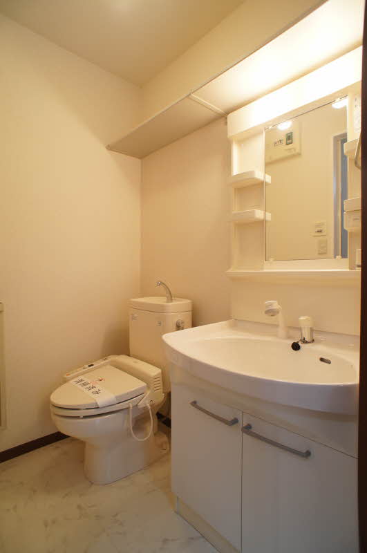 パークアヴェニュー下馬 201号-9