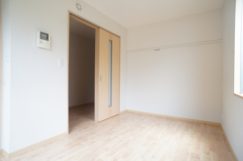 シャーメゾンOKAMOTO EAST 101号-2