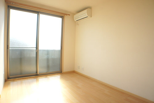 ガーデンコートハナ 201号-2