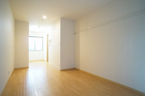 シャーメゾンSumire 101号-3