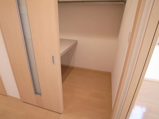 プラナス　コート 206号-4