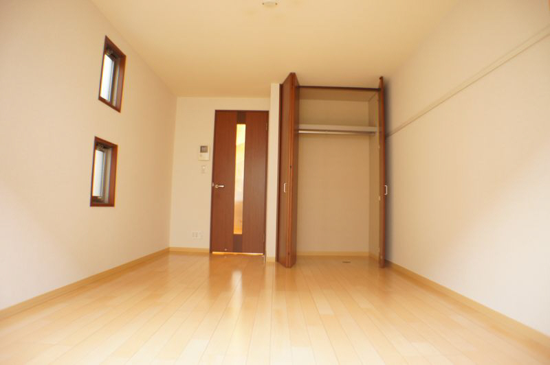 シャーメゾン・ルミエール 103号-4