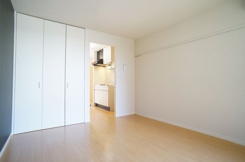 ルミエール六町Ｂ 101号-3