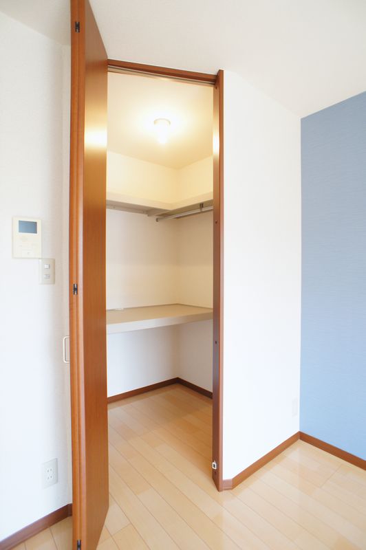 シャーメゾン南大沢 201号-4