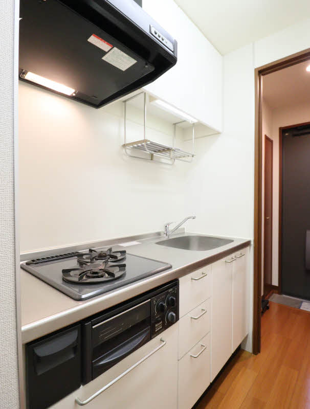 ケーワイ　コート 203号-4