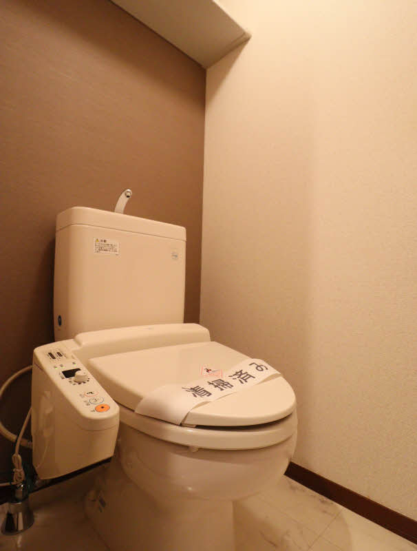 ケーワイ　コート 203号-6