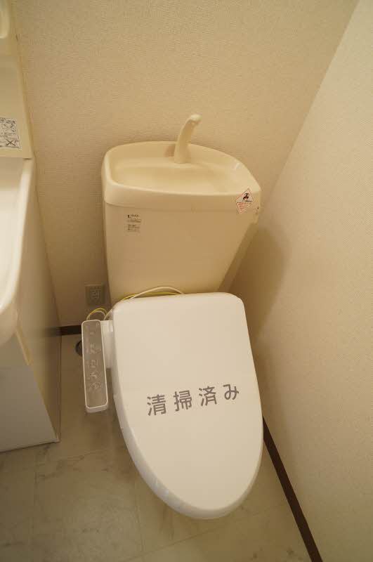 メゾン・シャンテ 202号-8