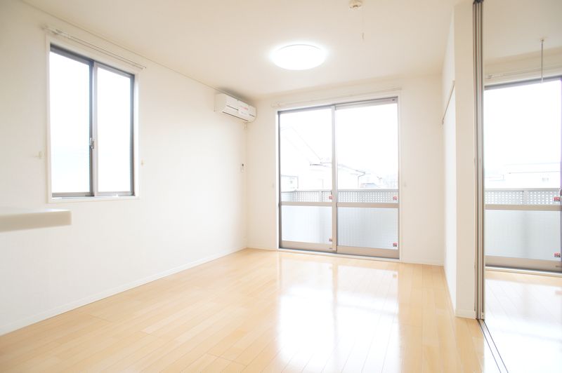 チェリーコート 202号-3