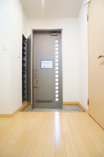 プルニエガーデン 301号-8