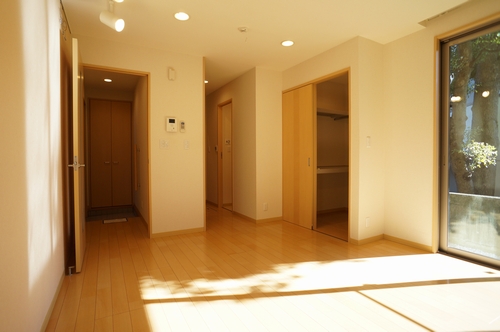 クローバーハイム 101号-4