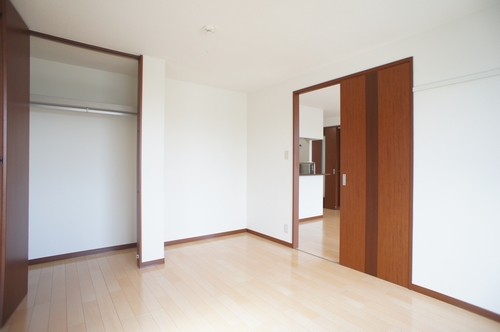 シャーメゾン白根Ｂ 101号-3