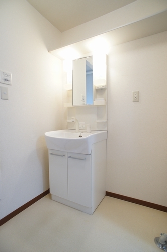 シャーメゾン白根Ｂ 101号-7