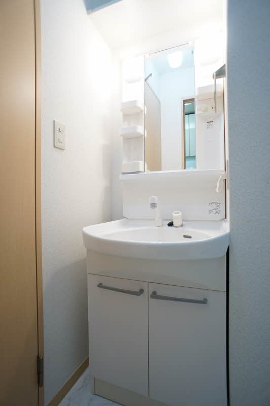 アクアハイツ 202号-5