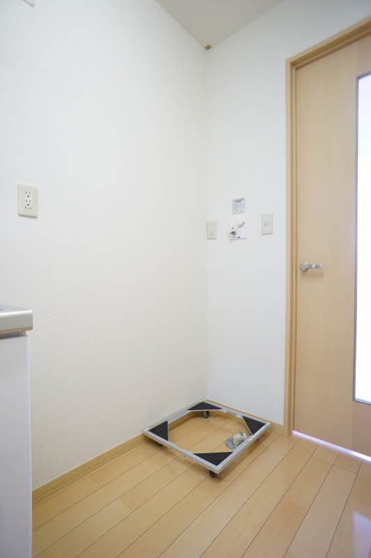 アクアハイツ 202号-8