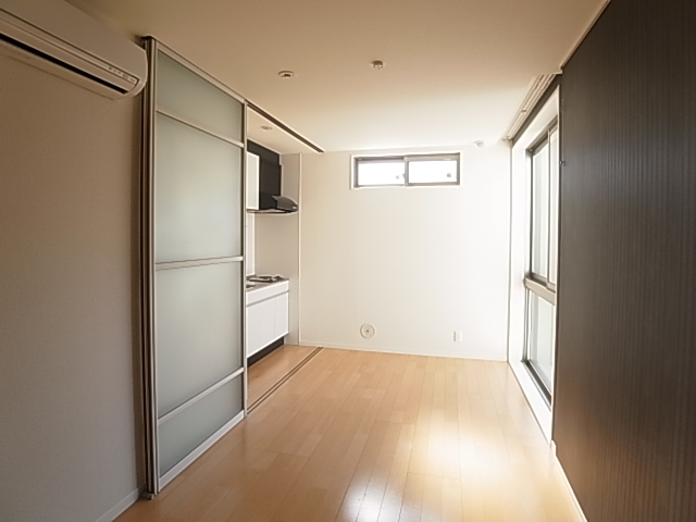 ＬＡ　ＶＩＬＬＡ目白坂 102号-8