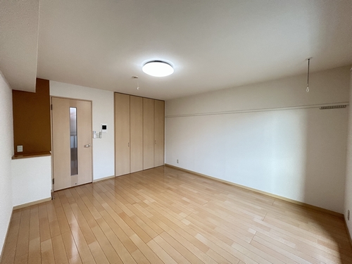 ルミエール山王 201号-3