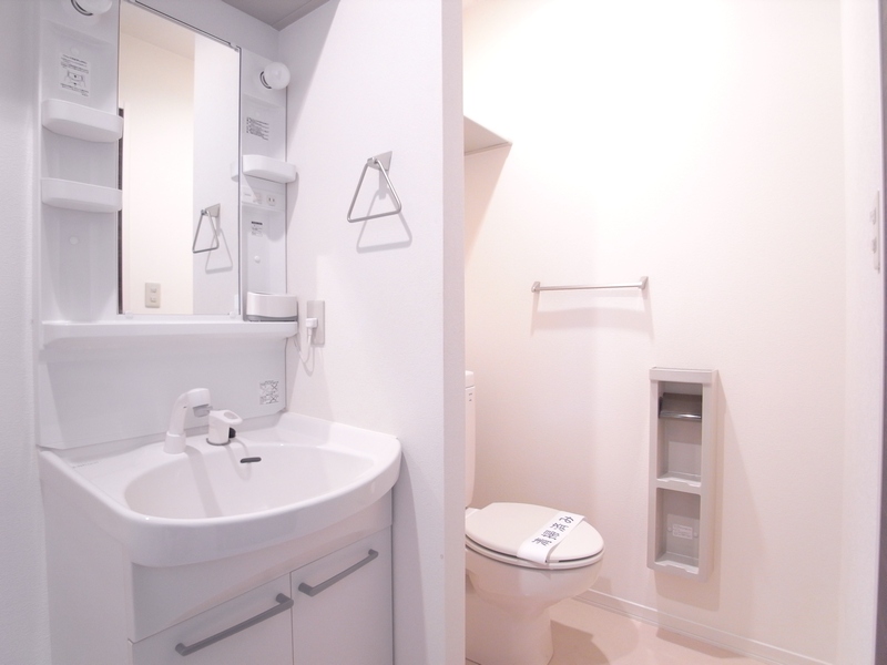 メゾン・ド・ソレイユ 203号-8