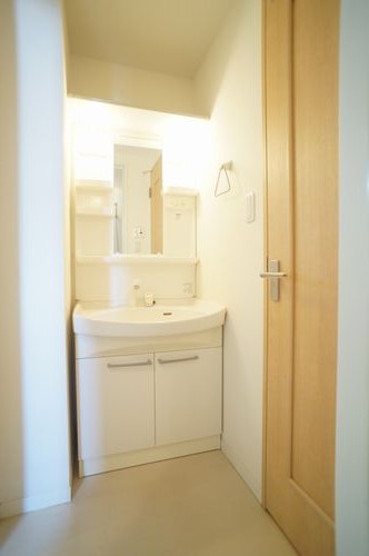 レイヴァーコースト 302号-7