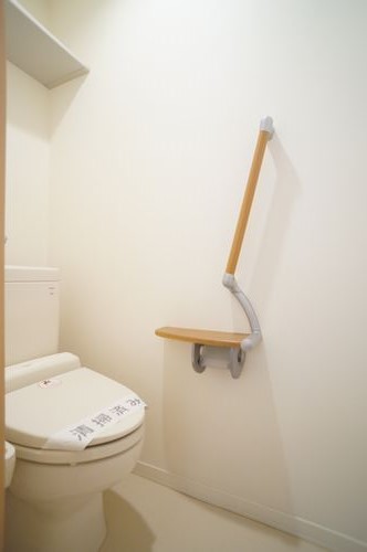 レイヴァーコースト 302号-8