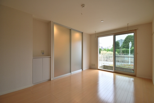 プレセンテ 101号-3