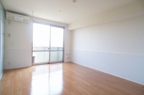 チャ・ベーネⅢ 202号-2