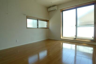 シャーメゾンM 201号-2