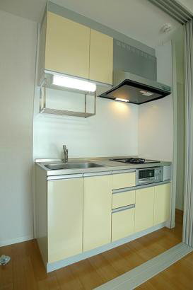 シャーメゾンM 201号-3