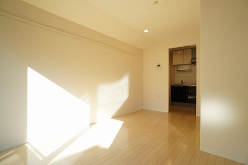 メゾン・サウスロック 202号-2